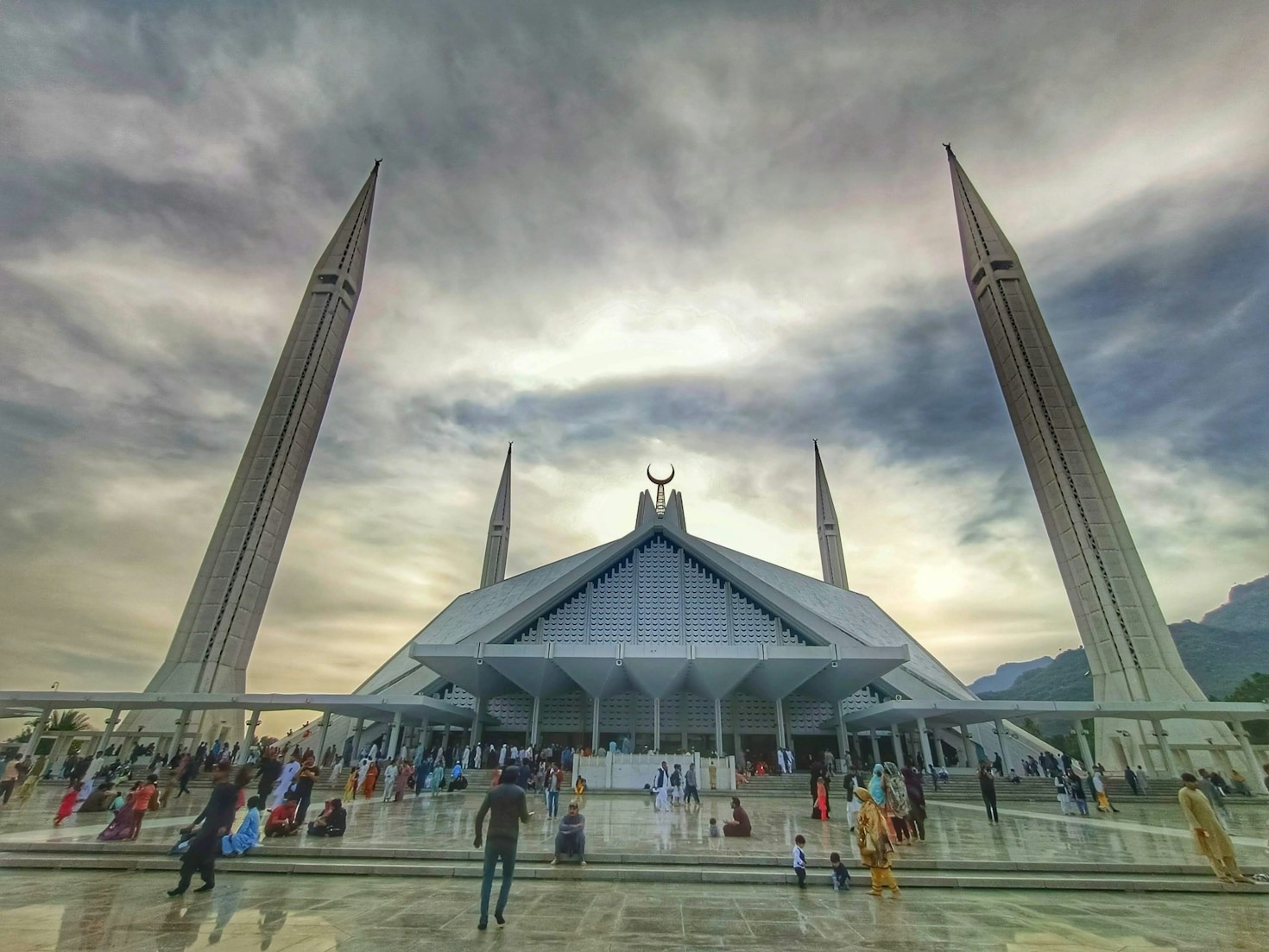 Understanding Pakistan’s Political Landscape Today